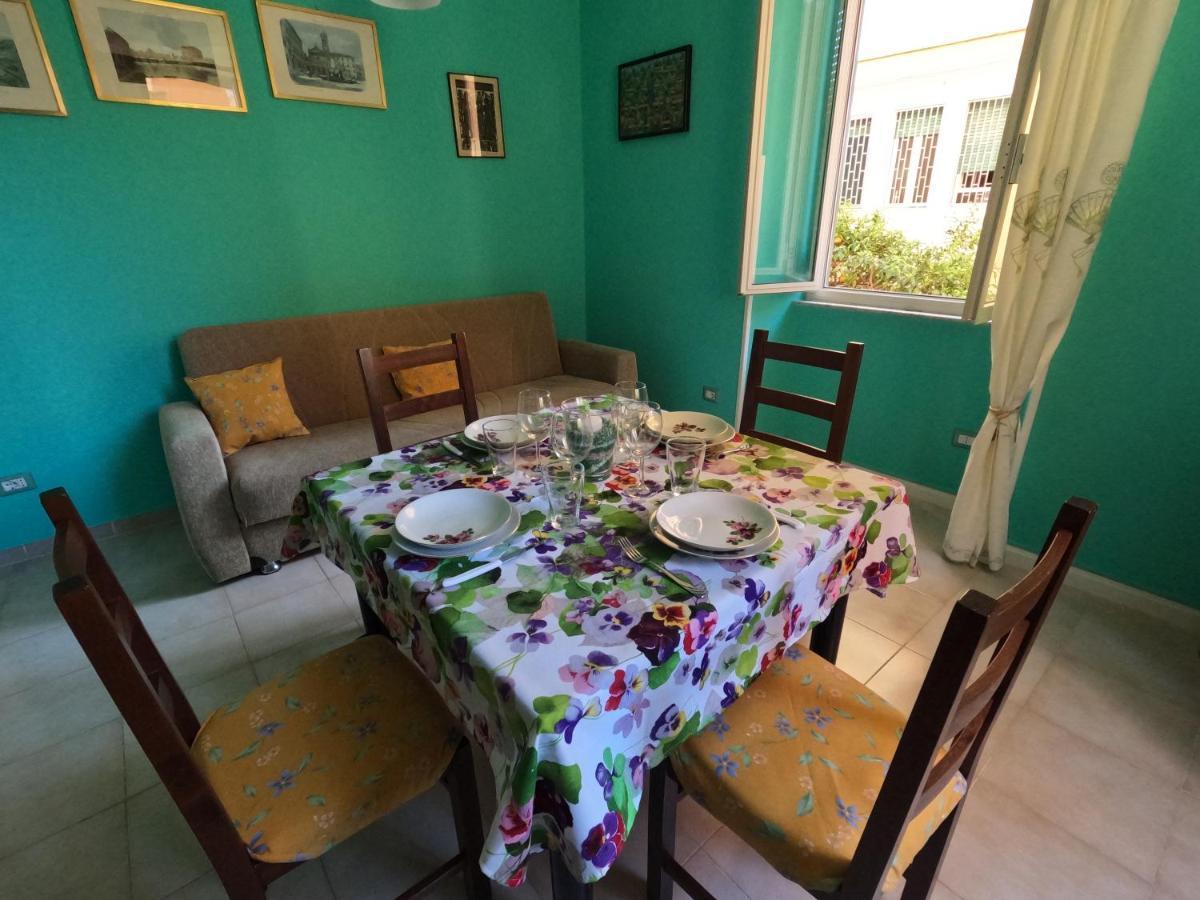 דירות לידו די אוסטיה Casa Elsi מראה חיצוני תמונה